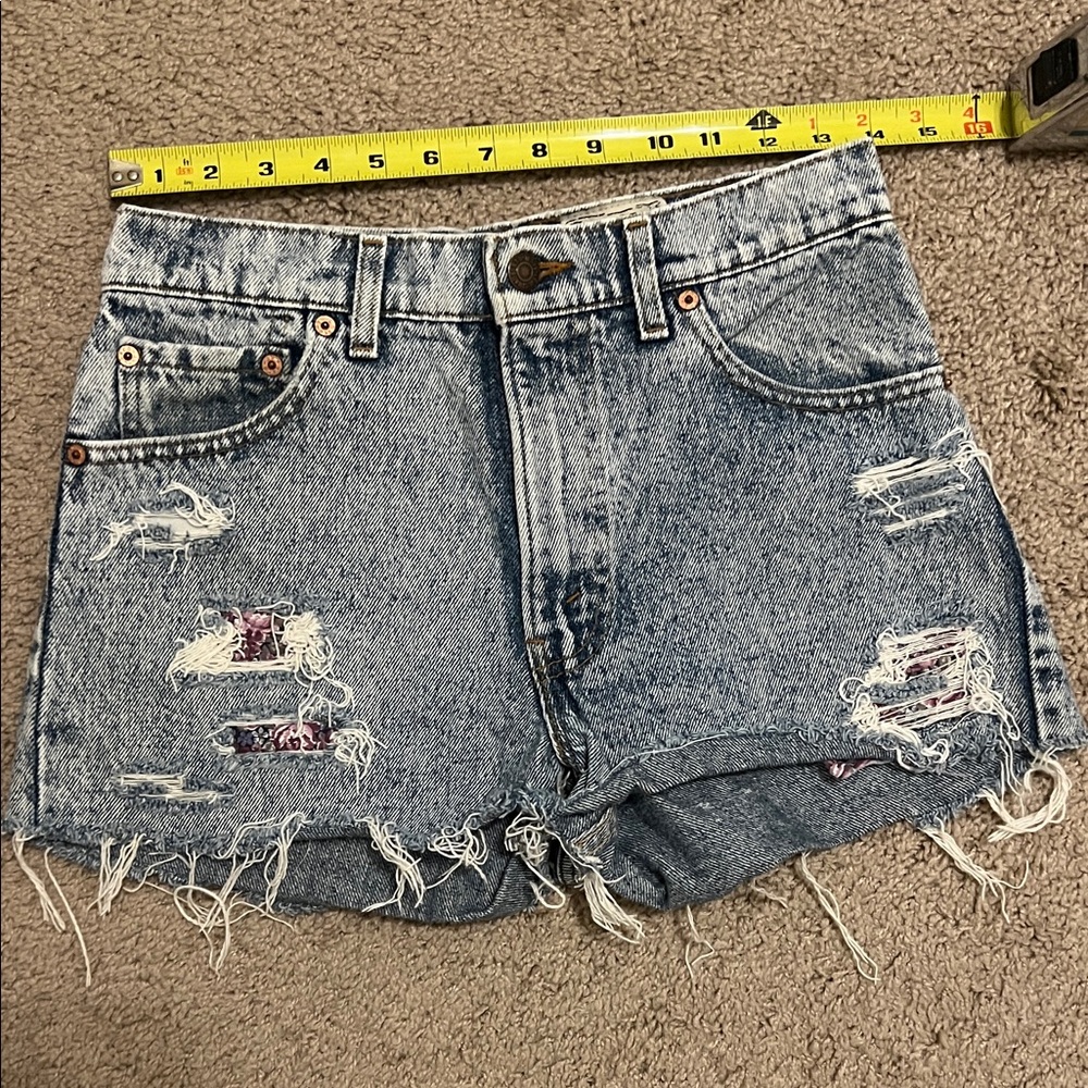 Vintage Levi's 550 Blue Distressed Jean Shorts
